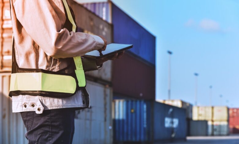Complete Guide to Customs Clearance in the UK for Small British Businesses