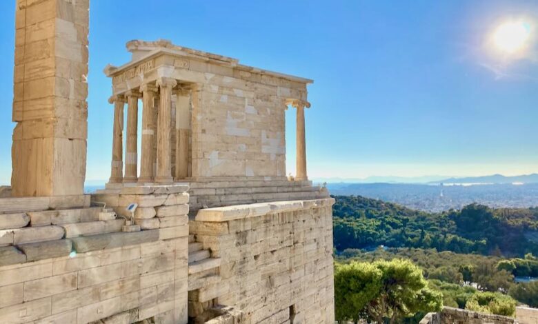 Athens Travel Guide Discover the Acropolis Without Carrying Heavy Bags